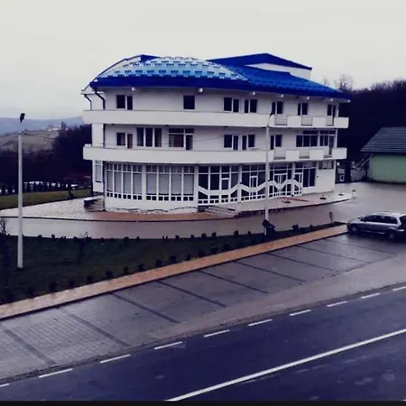 Emro-s Lejlighedshotel