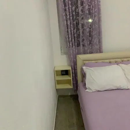 Emro-s Lejlighedshotel 4*